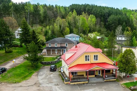 14 Burchat Street, ON K0J 1N0