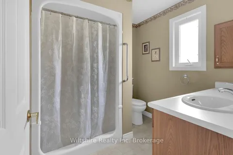 15 Fairs Crescent, ON N4G 5W2