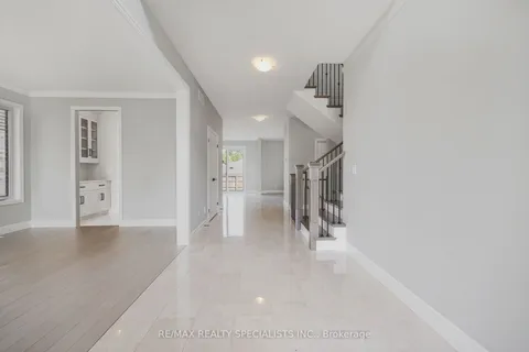 30 Sycamore Drive, ON N4G 5R9