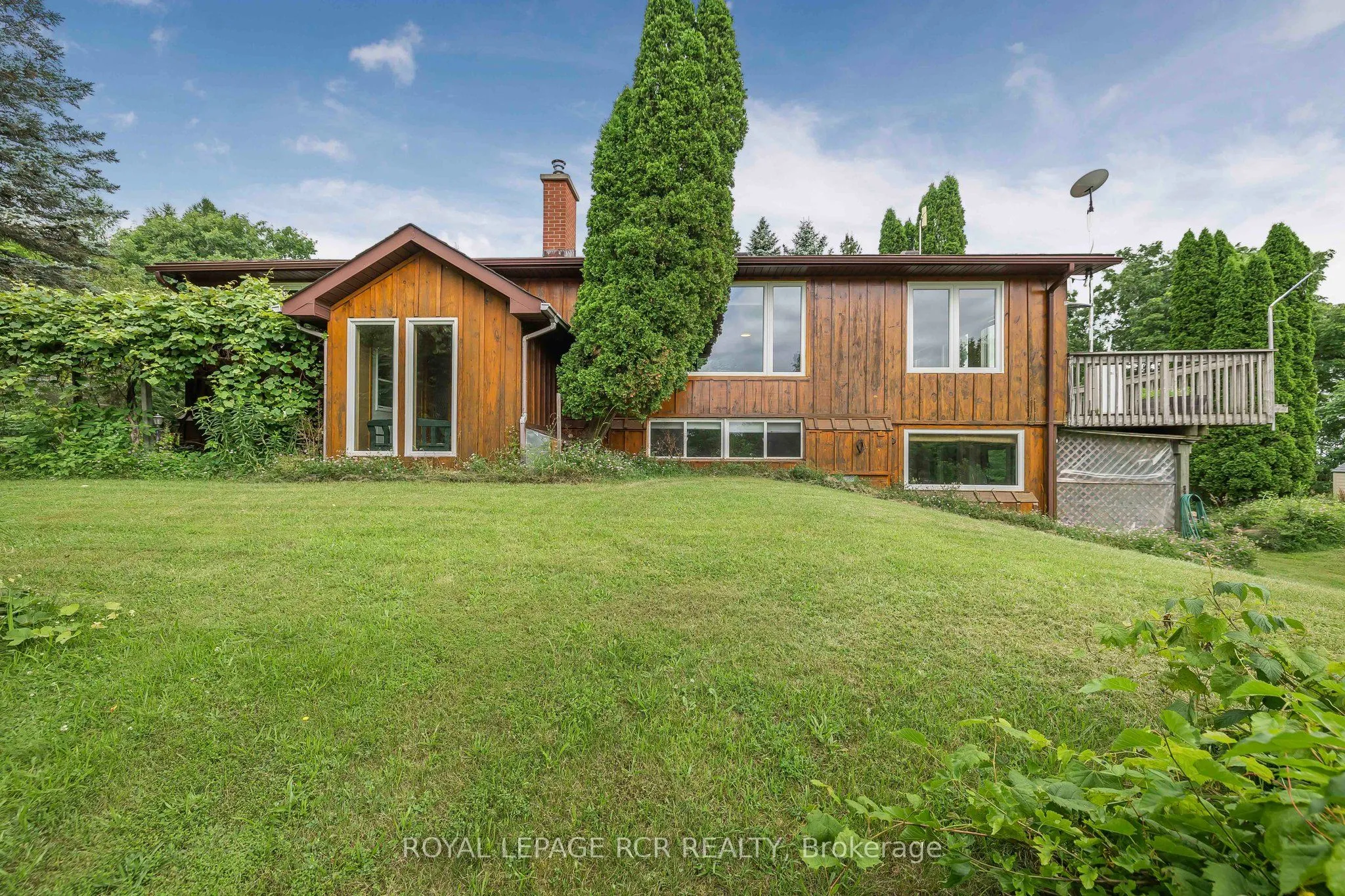 487072 30th Side Road, ON L9V 1G8