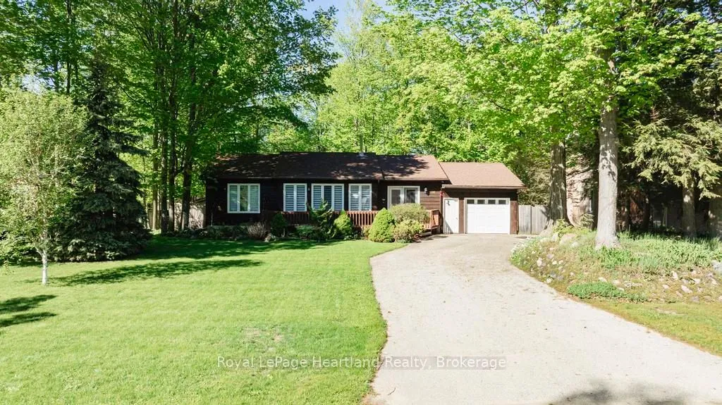 216 Shadywood Crescent, ON N2Z 2X3