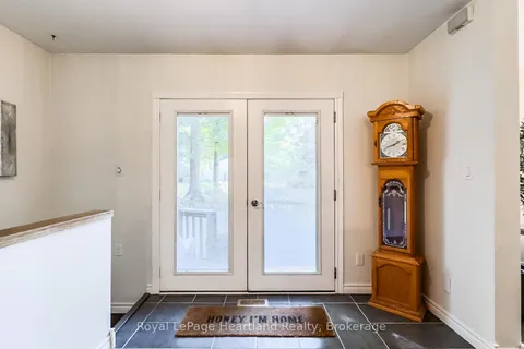 216 Shadywood Crescent, ON N2Z 2X3