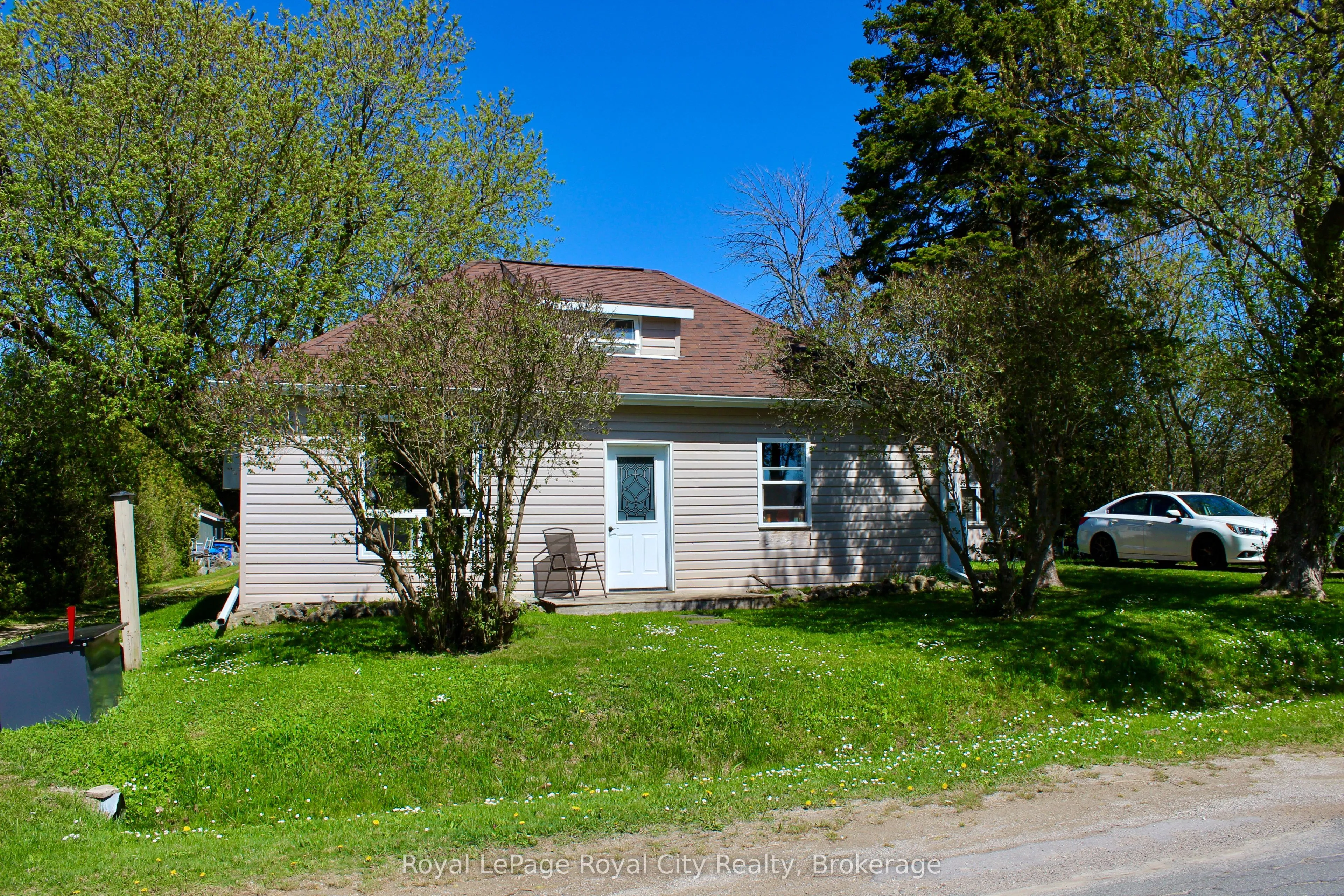 2557 Bruce 9 Road, ON N0H 1W0