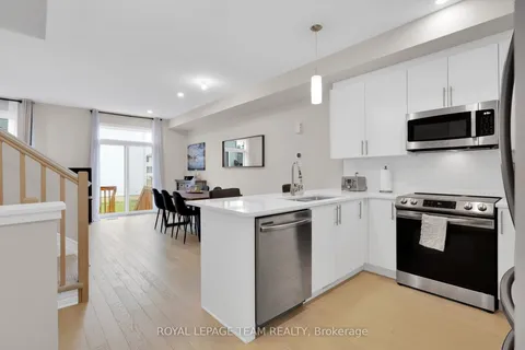 130 Wabikon Crescent, ON K1X 0H8