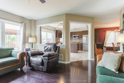 68 Bisset Avenue, ON N3T 0H3
