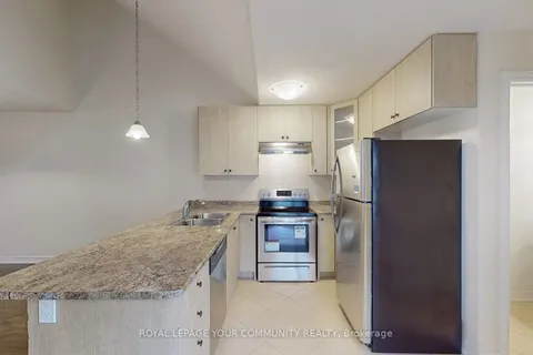 606 Haylock Gardens, ON K9H 0G4