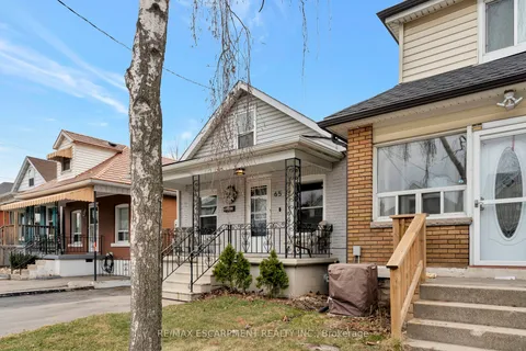 65 Connaught Avenue, ON L8L 6Y9