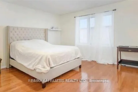 1040 CAPREOL Street, ON K4A 4Z9