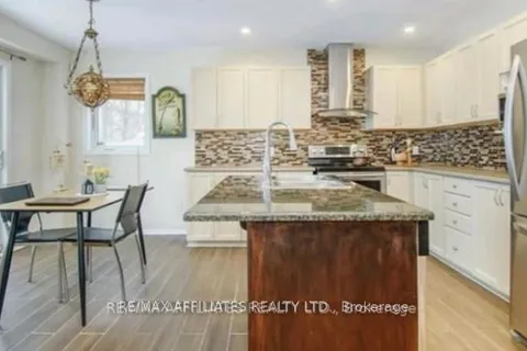 1040 CAPREOL Street, ON K4A 4Z9