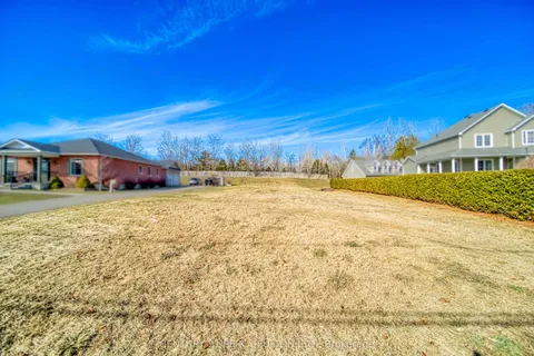 756 King Street, ON K9A 2P2