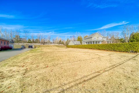 756 King Street, ON K9A 2P2