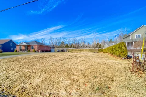 756 King Street, ON K9A 2P2