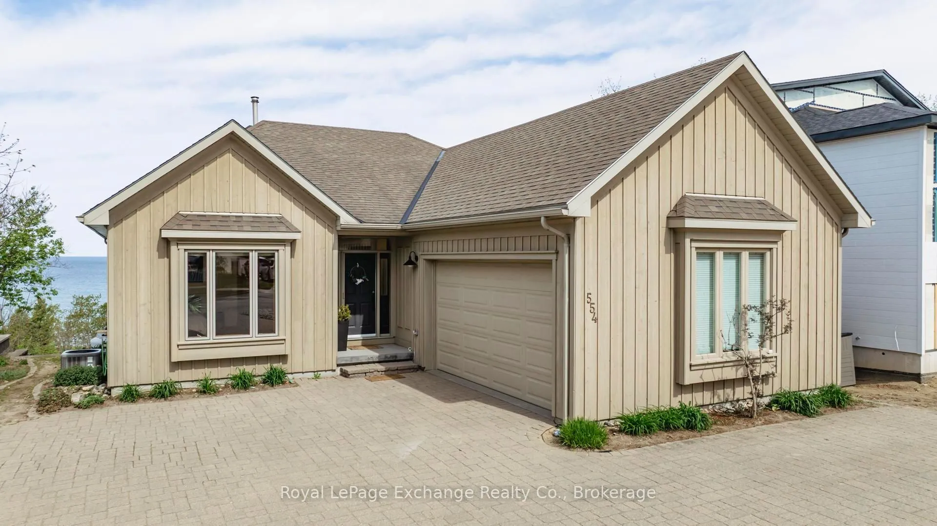554 Huron Terrace, ON N2Z 2H5