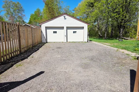 125 Larocque Road, ON P1B 8G3