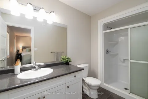 16 Mitchell Drive, ON K0K 2C0
