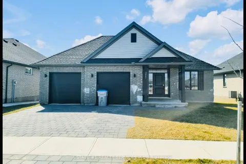 2047 Lockwood Crescent, ON N0L 1W0