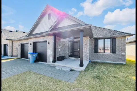 2047 Lockwood Crescent, ON N0L 1W0