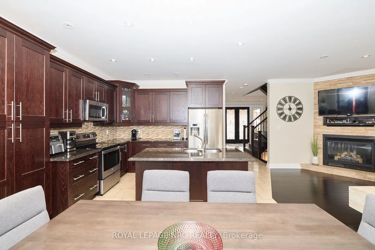 5784 Ironwood Street, ON L2H 0G4