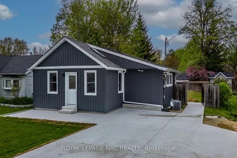 10556 Woodland Drive, ON L3K 5V4