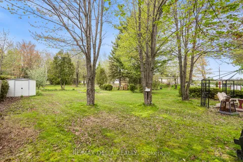 5279 County Road 17 Road, ON K0B 1A0
