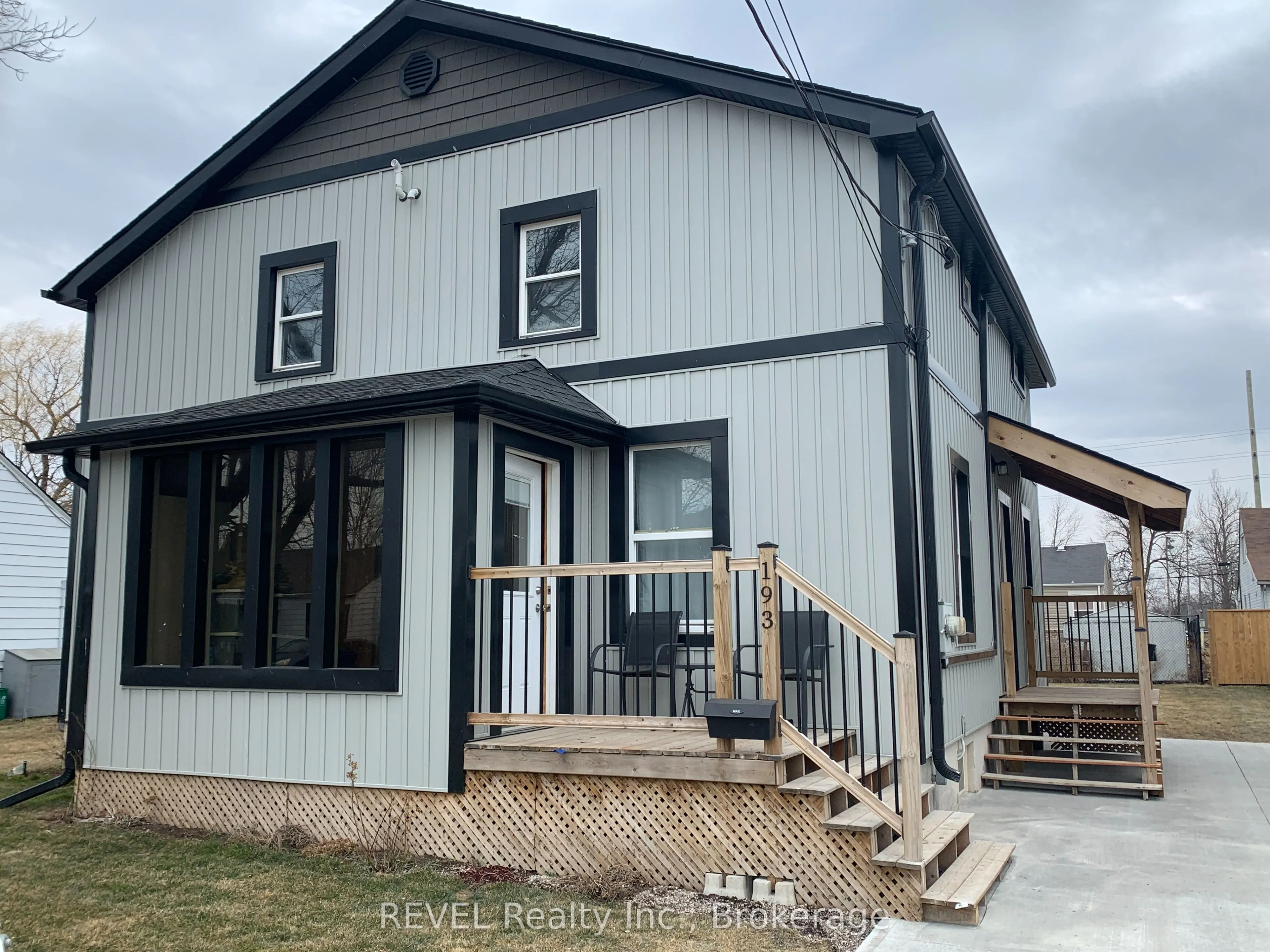 193 Idylewylde Street, ON L2A 2L4
