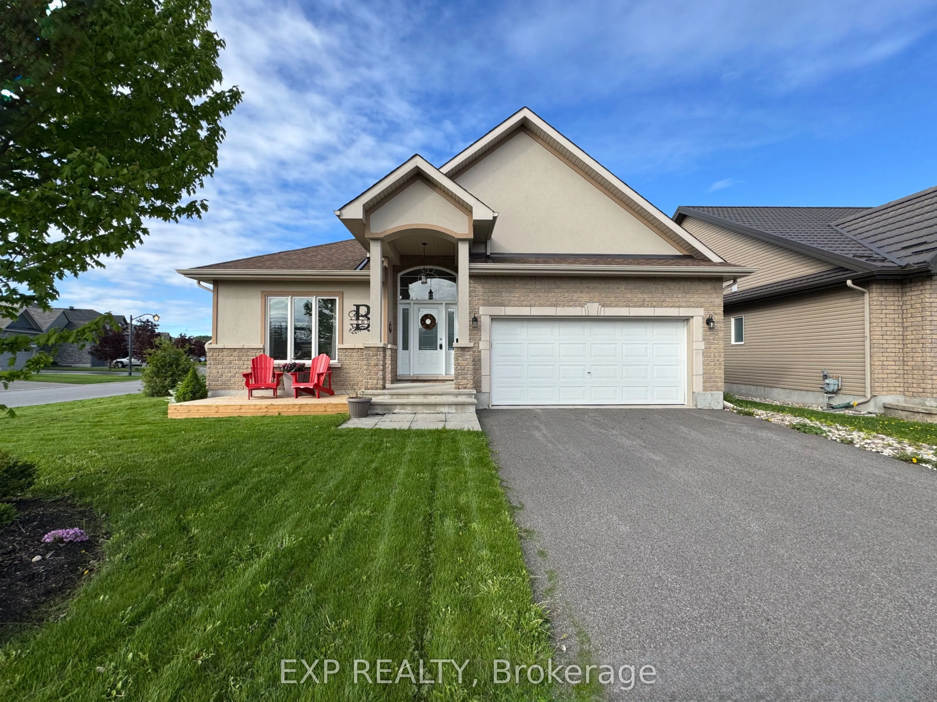 369 Zircon Street, ON K4K 0H9