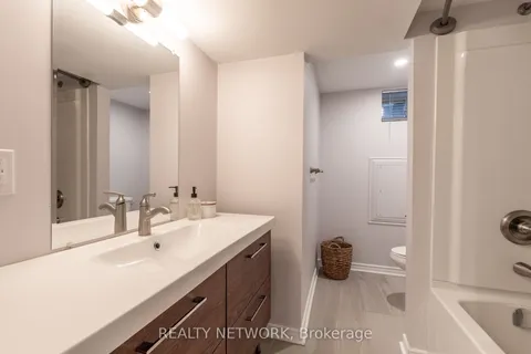 75 Parnell Road, ON L2M 1V8