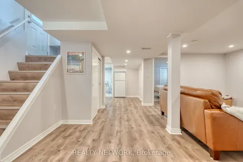 75 Parnell Road, ON L2M 1V8