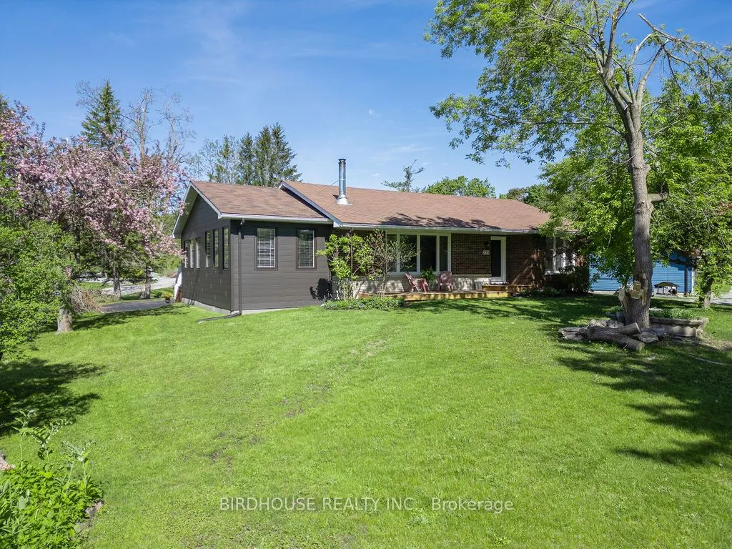 225 Clifton Street, ON K0M 1N0