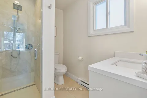 225 Clifton Street, ON K0M 1N0