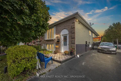 580 Gavin Court, ON K7M 8B3