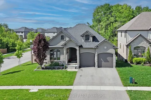 255 Wedgewood Drive, ON N4T 0J1