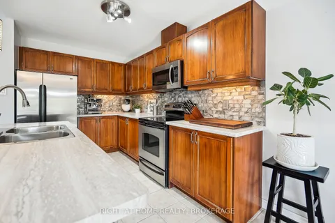 249 Southbrook Drive, ON L0R 1C0