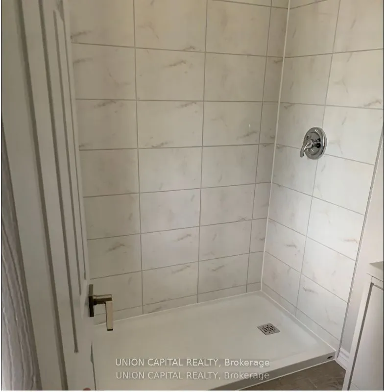 38 Ward Avenue, ON L8S 2E6