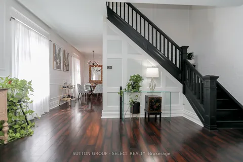 481 English Street, ON N5W 3T6