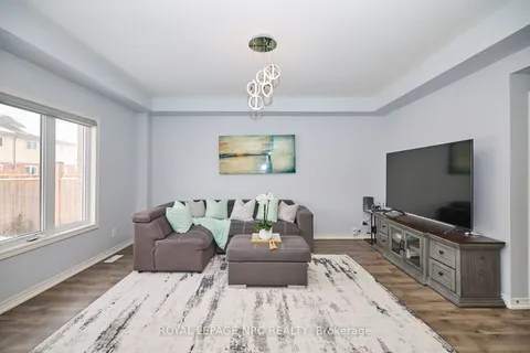 6 Elderberry Road, ON L2V 5G6