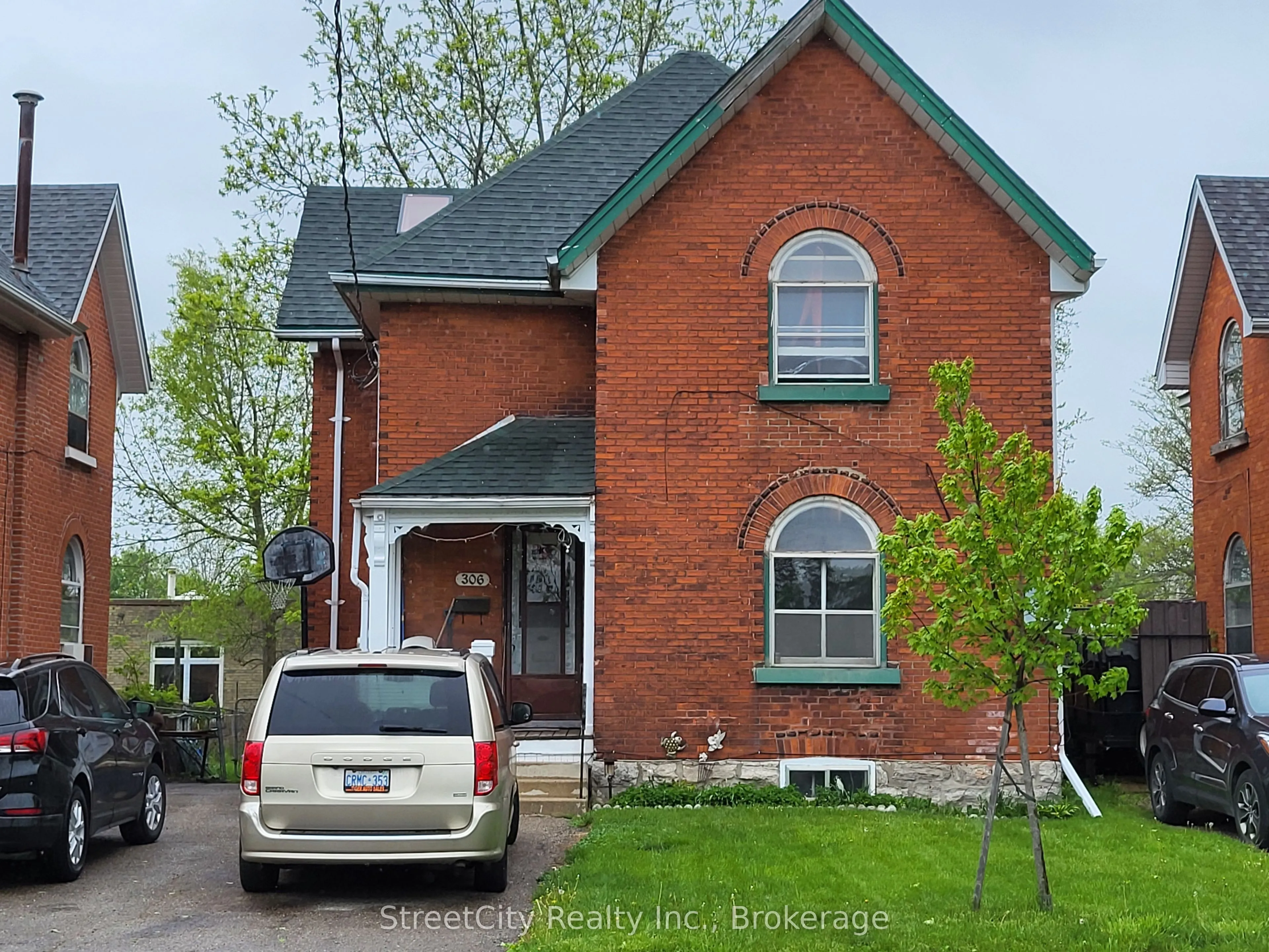 306 Douro Street, ON N5A 3S5