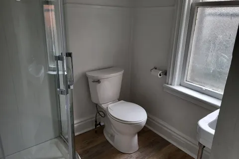 306 Douro Street, ON N5A 3S5
