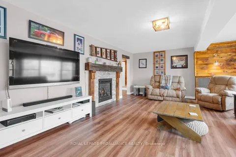 17206 Highway 41 N/A, ON K0H 1K0