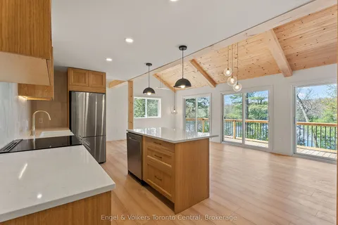 1457 Lake Joseph Road, ON P2A 2W8