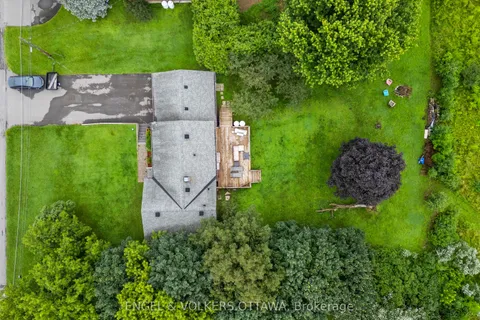 5 Murphy Court, ON K2W 1B7