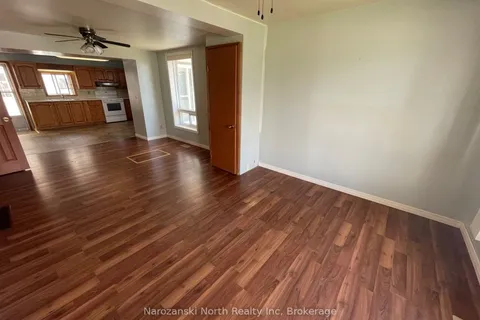 172 Parker Street, ON P2B 1L3