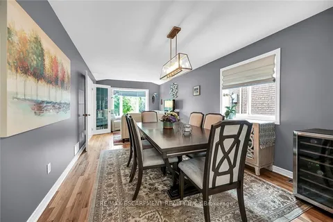 684 UPPER HORNING Road, ON L9C 7R3