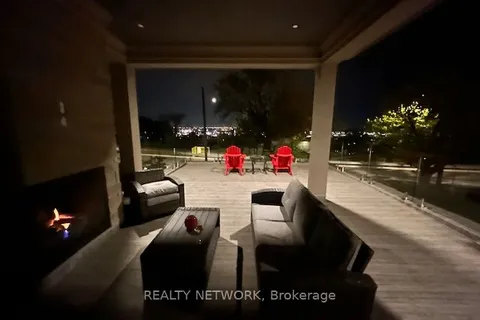 68 Mountain Brow Boulevard, ON L8T 1A4