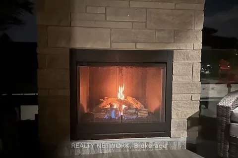 68 Mountain Brow Boulevard, ON L8T 1A4