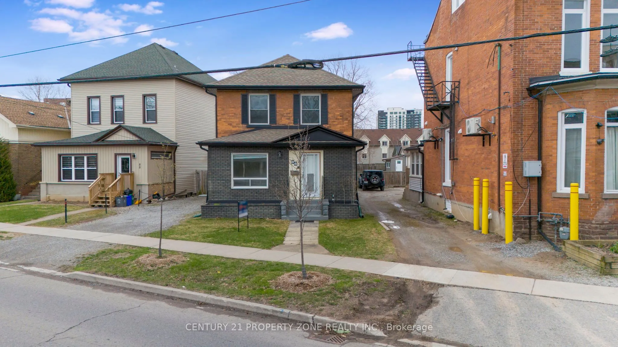 86 Welland Avenue, ON L2R 2N1
