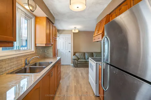 69 Marc Boulevard, ON L3B 5V2
