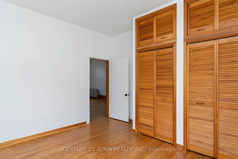 130 Wellington Street, ON N4X 1A6