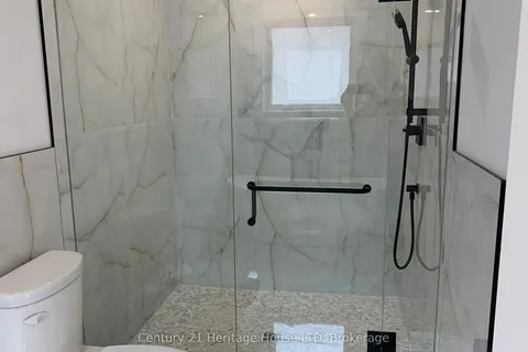 2476 COLANGELO Drive, ON L2J 0A1