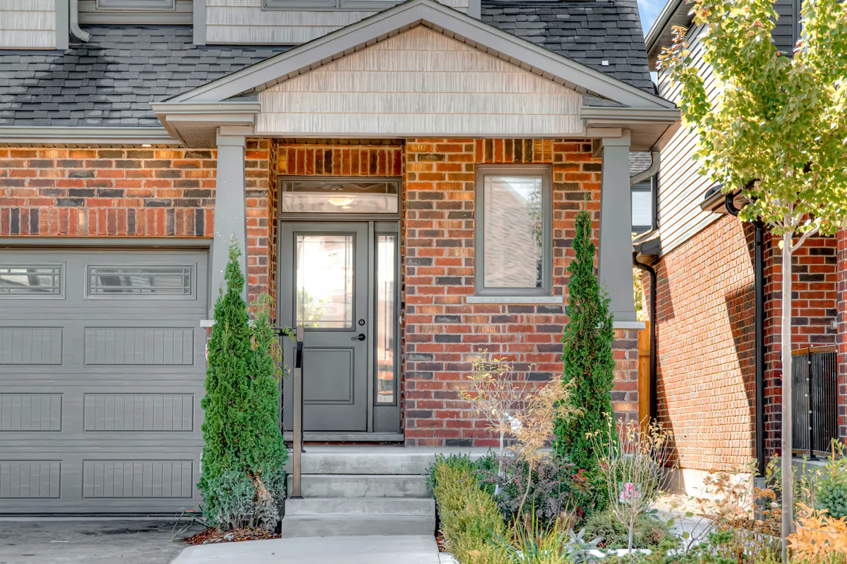 35 Loxleigh Lane, ON N0B 1M0